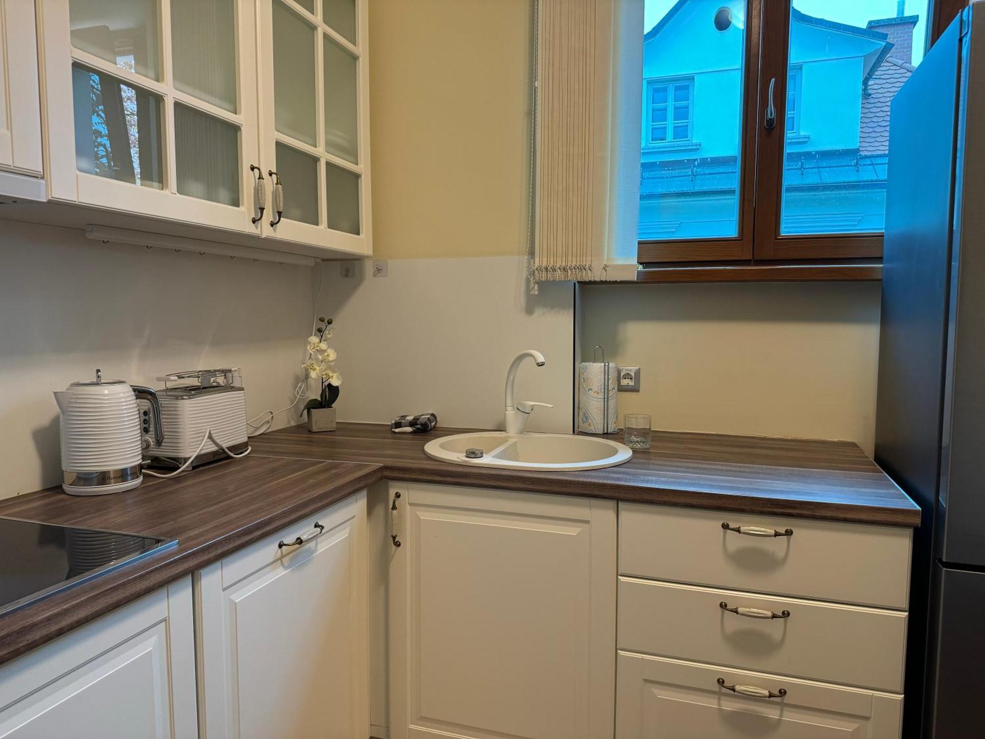 Vila Majda Elegant Apartments With Prime Location And Parking Ljubljana Luaran gambar