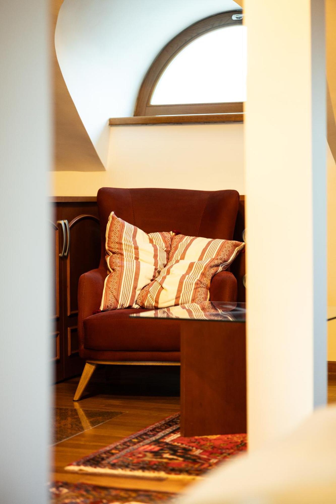 Vila Majda Elegant Apartments With Prime Location And Parking Ljubljana Luaran gambar
